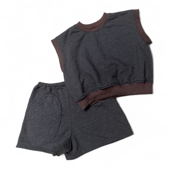 Matching Fleece Sweat Set  - T-Shirt & Shorts in Dark Gray Size S - Picture 5 of 5